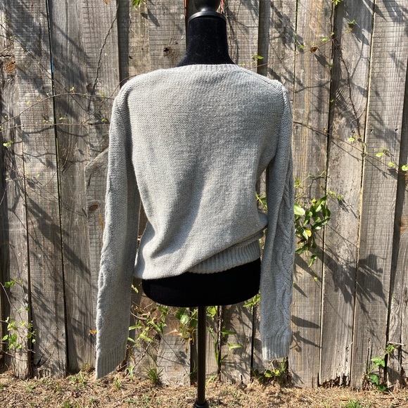 Gap Sweater - Picture 4 of 5